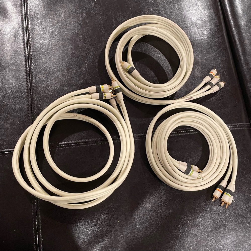 Set of 3 MonsterVideo 1 MV1CV Component Video cables